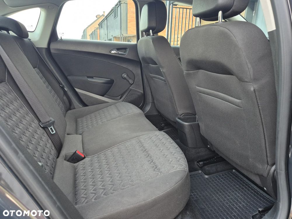 Opel Astra 1.4 Enjoy - 9