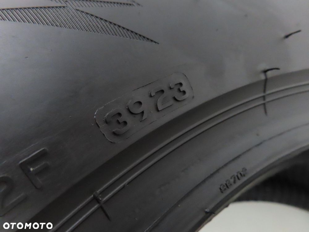 205/60R16 OPONA ZIMOWA Bridgestone Blizzak LM005 92H - 3