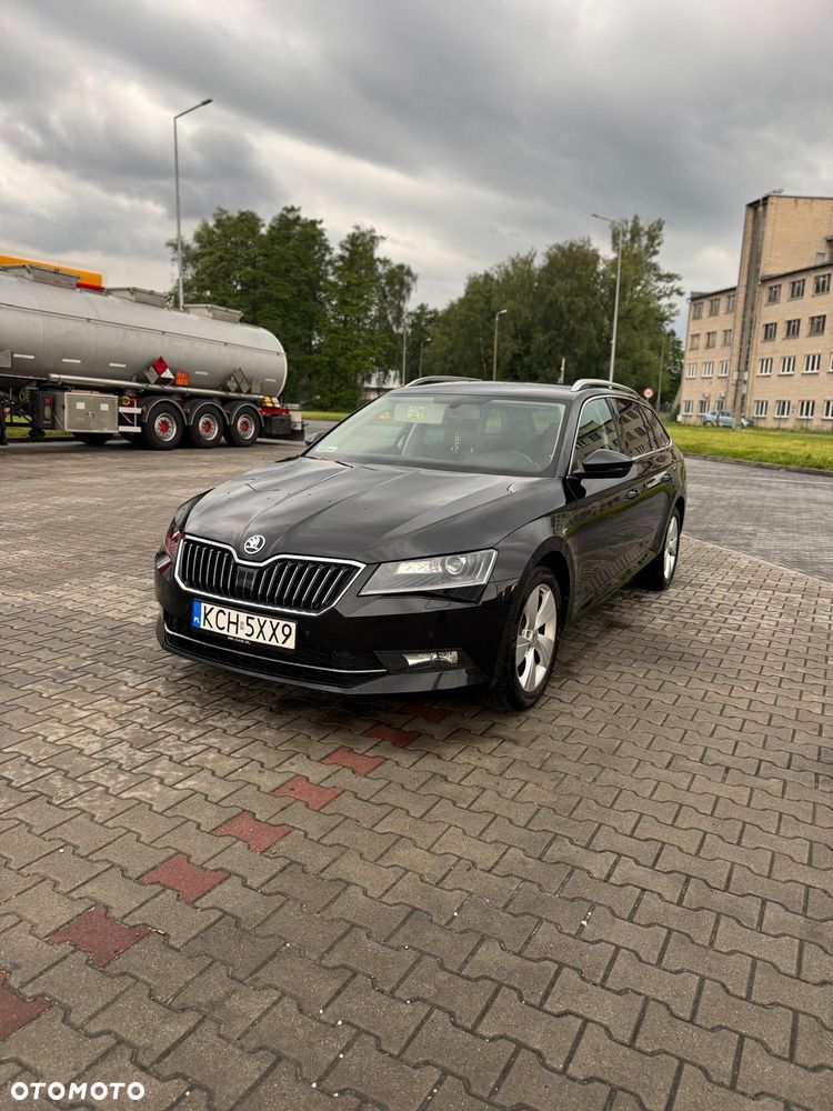 Skoda Superb 2.0 TDI Ambition - 9