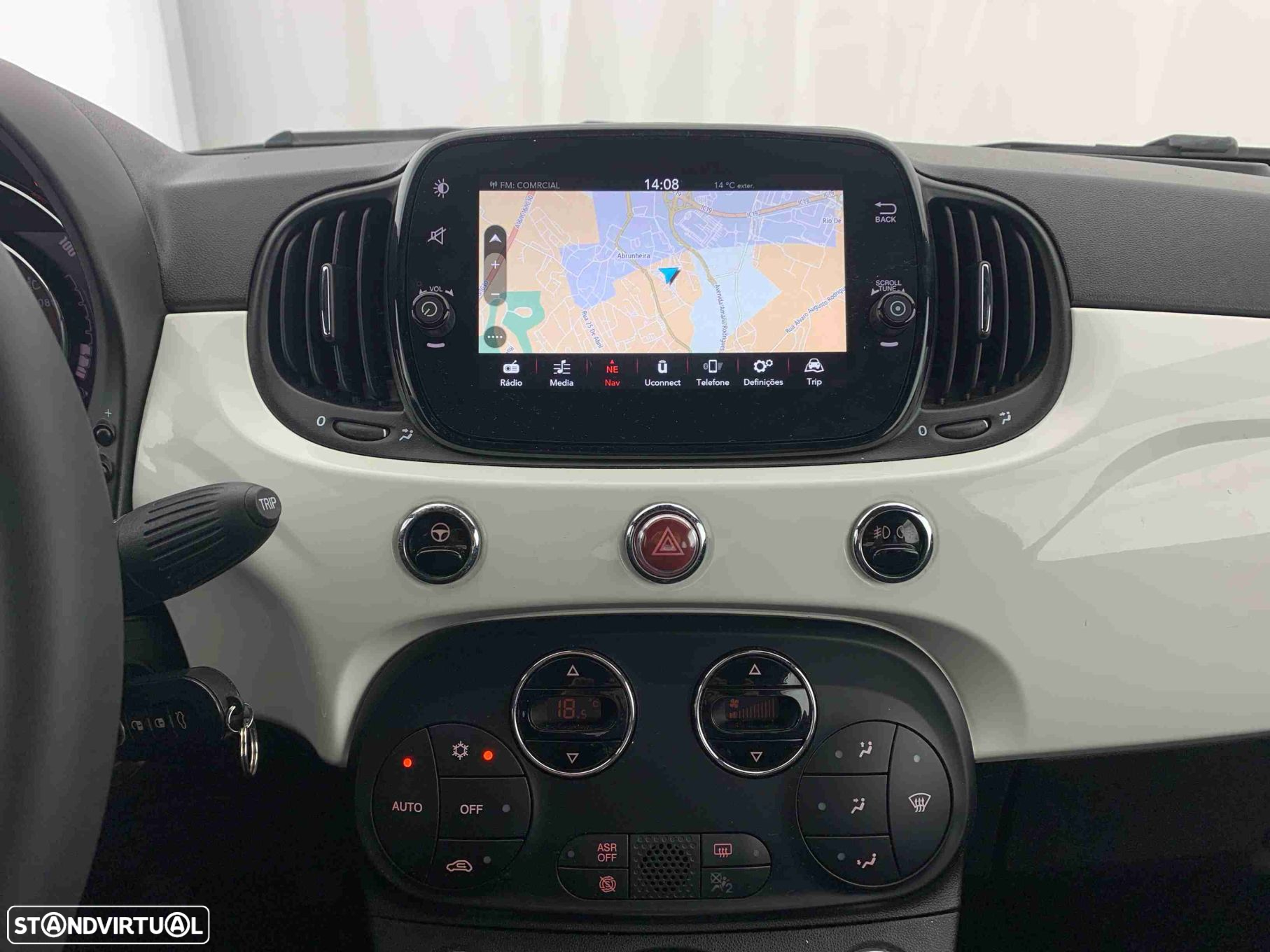 Fiat 500C 1.0 Hybrid - 11