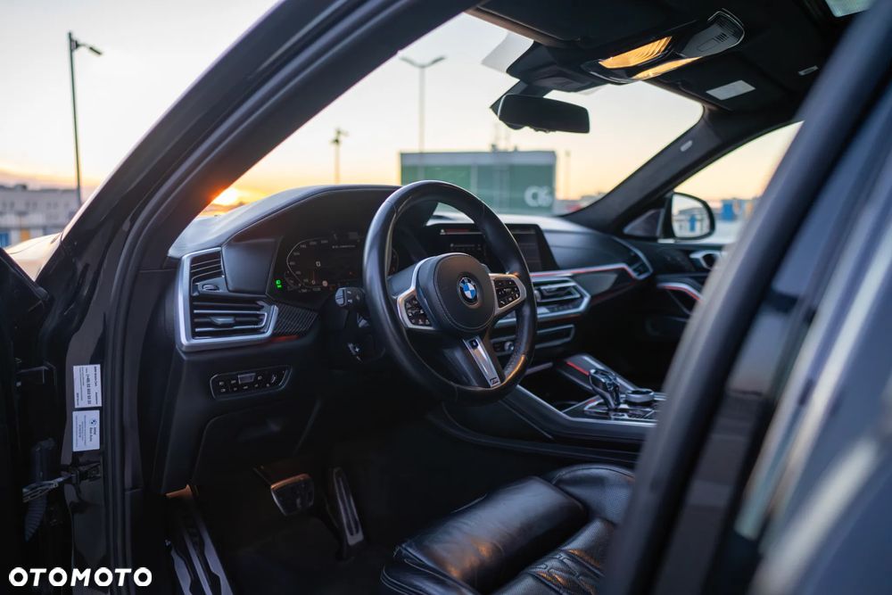 BMW X6M - 21