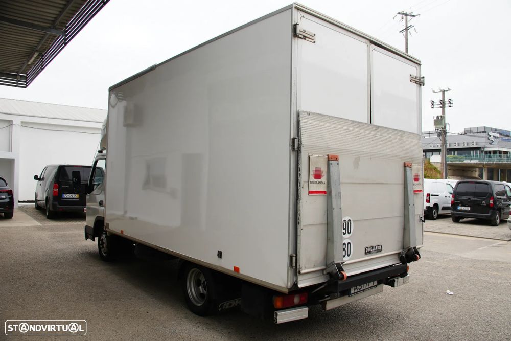 Mitsubishi Canter Plataforma Elevatória 3C13 3.0DID - 4