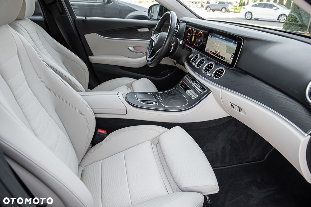 Mercedes-Benz Klasa E 220 d Business Edition 9G-TRONIC - 16