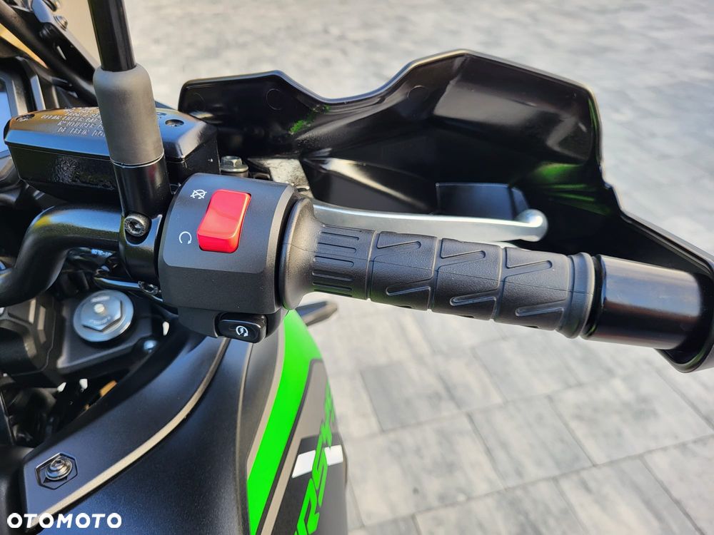 Kawasaki Versys 650 - 12