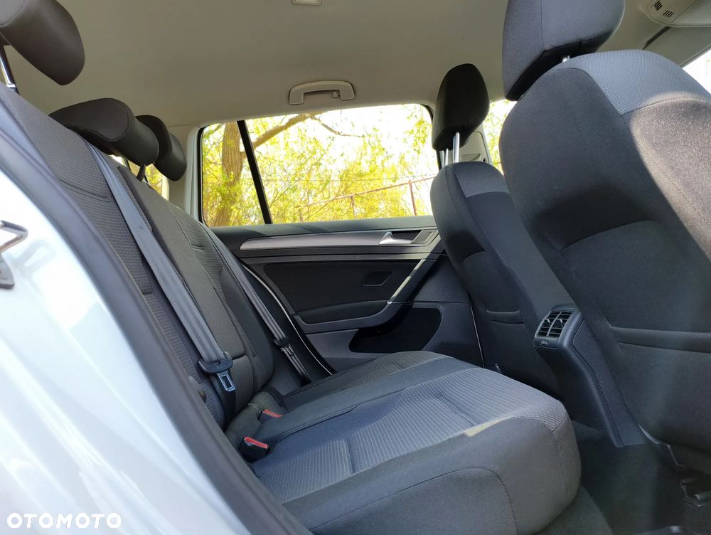 Volkswagen Golf 1.5 TSI BMT Evo Comfortline DSG - 7
