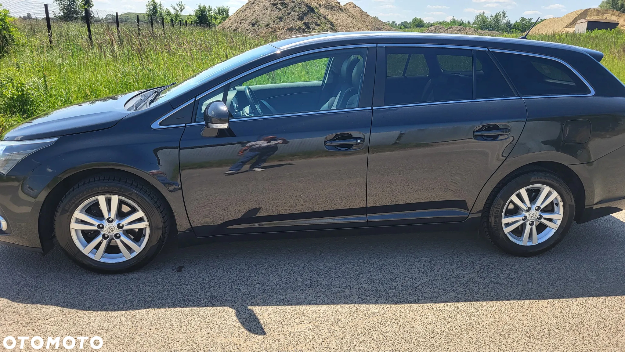 Toyota Avensis 2.0 D-4D Premium - 6
