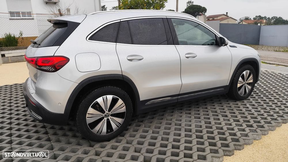 Mercedes-Benz EQA 250 - 12