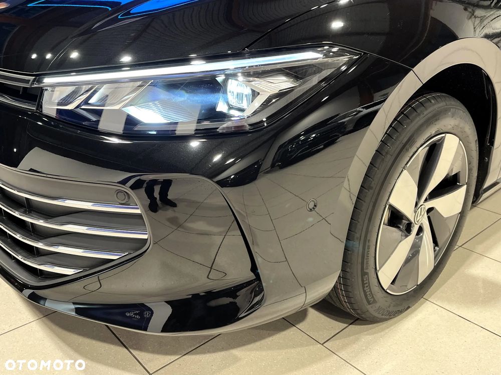 Volkswagen Passat Variant 2.0 TSI Business Plus DSG - 39