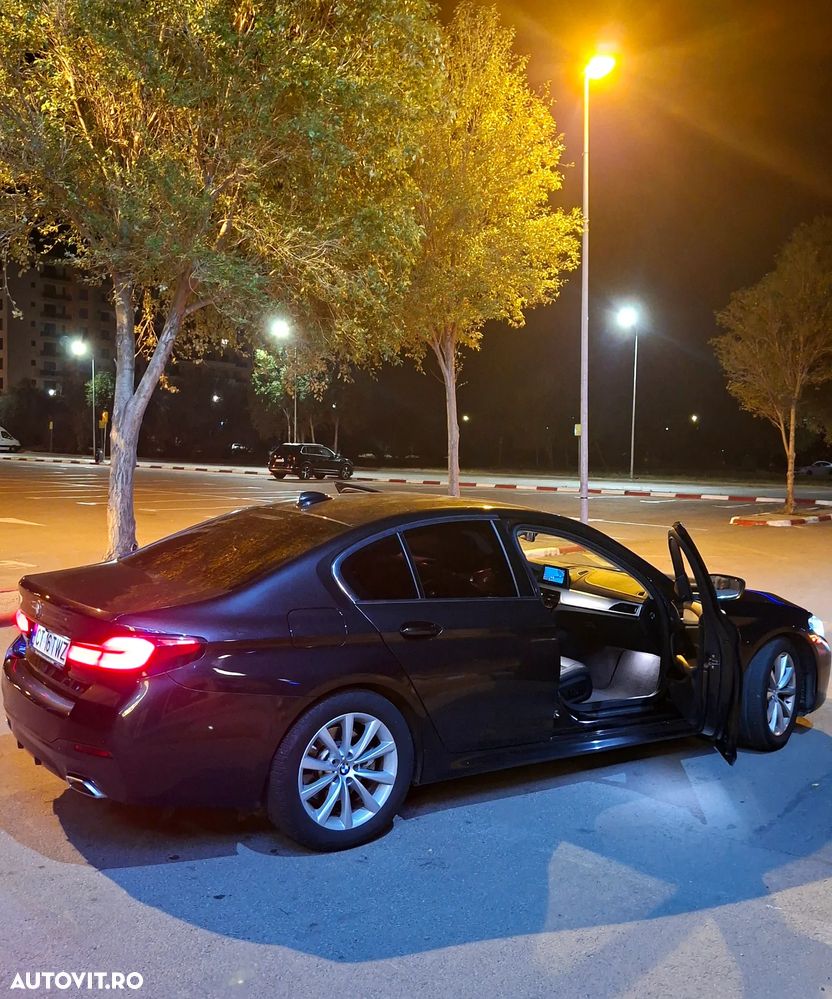 BMW Seria 5 520d AT - 9
