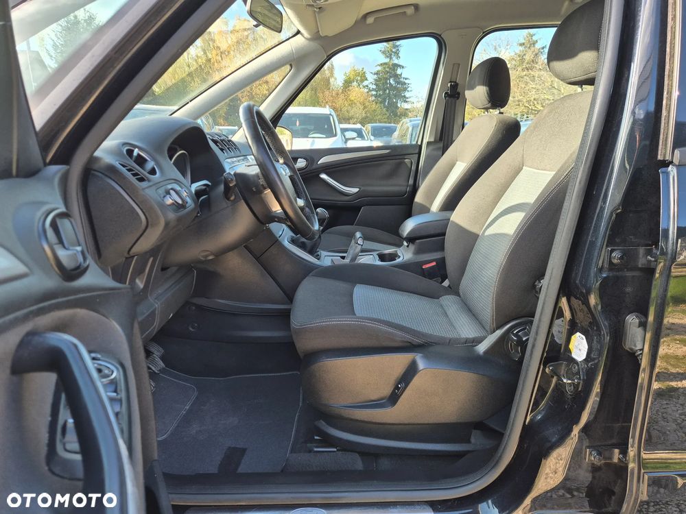 Ford Galaxy 2.0 Titanium - 6