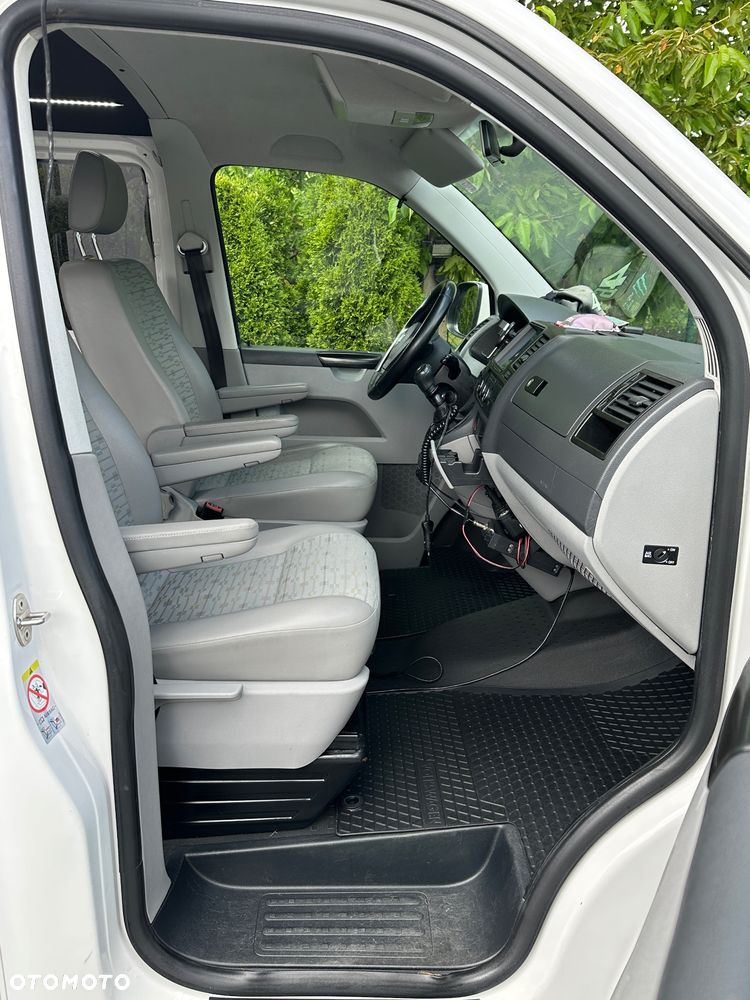 Volkswagen Transporter - 21