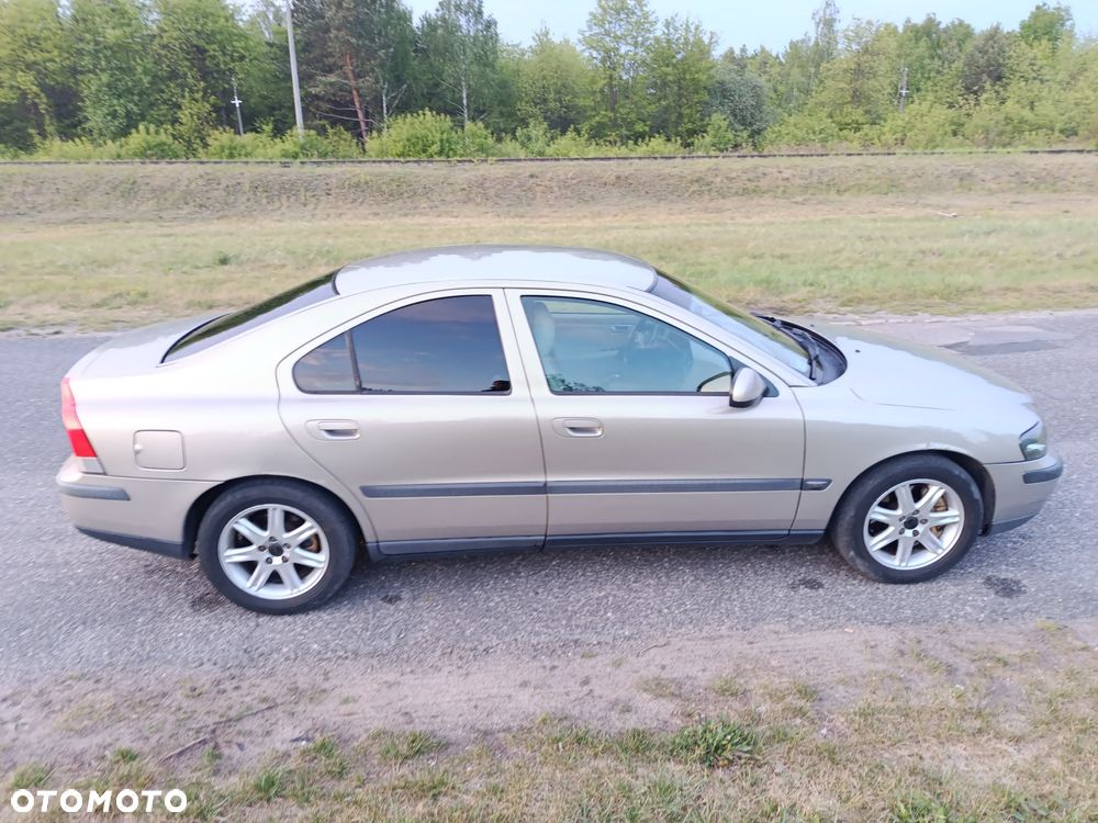 Volvo S60 - 4