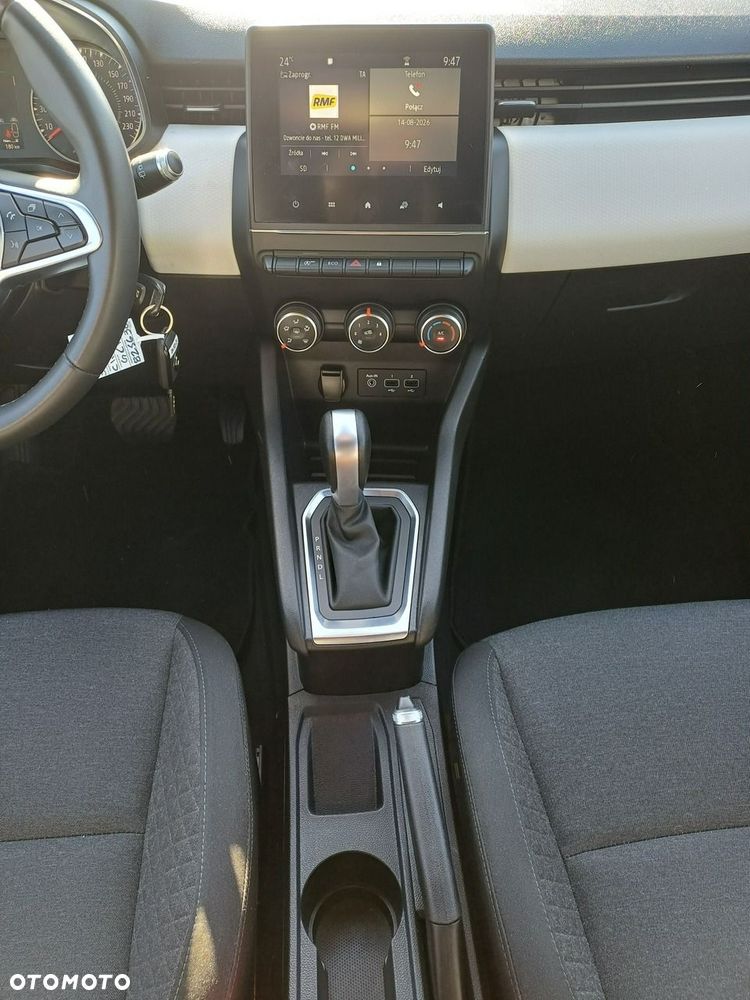 Renault Clio - 23