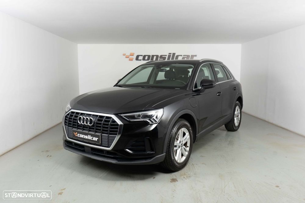 Audi Q3 45 TFSIe S tronic - 1