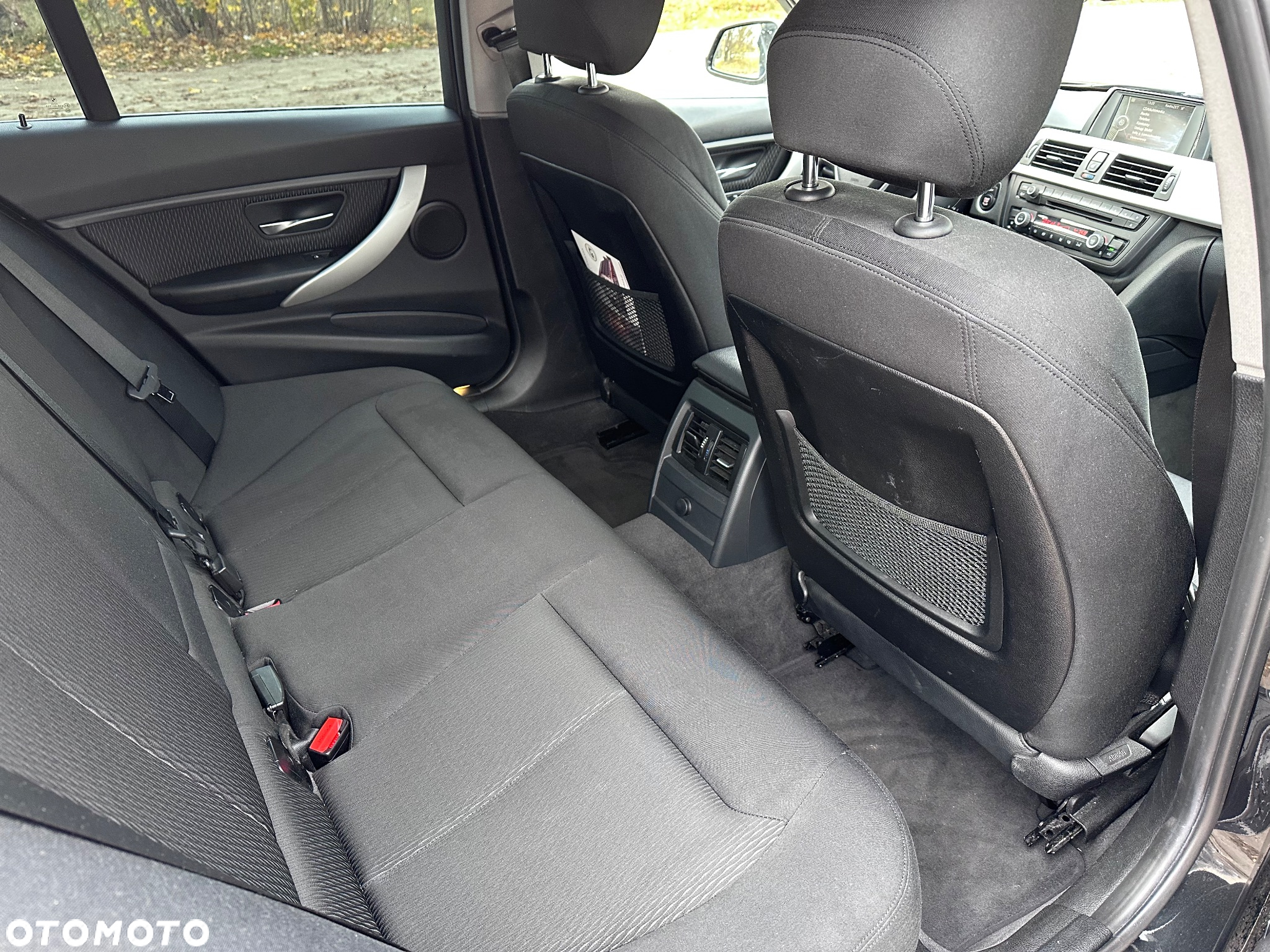 BMW Seria 3 328i - 13