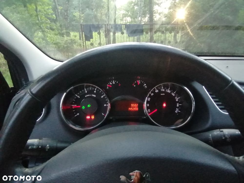 Peugeot 3008 1.6 Active - 10