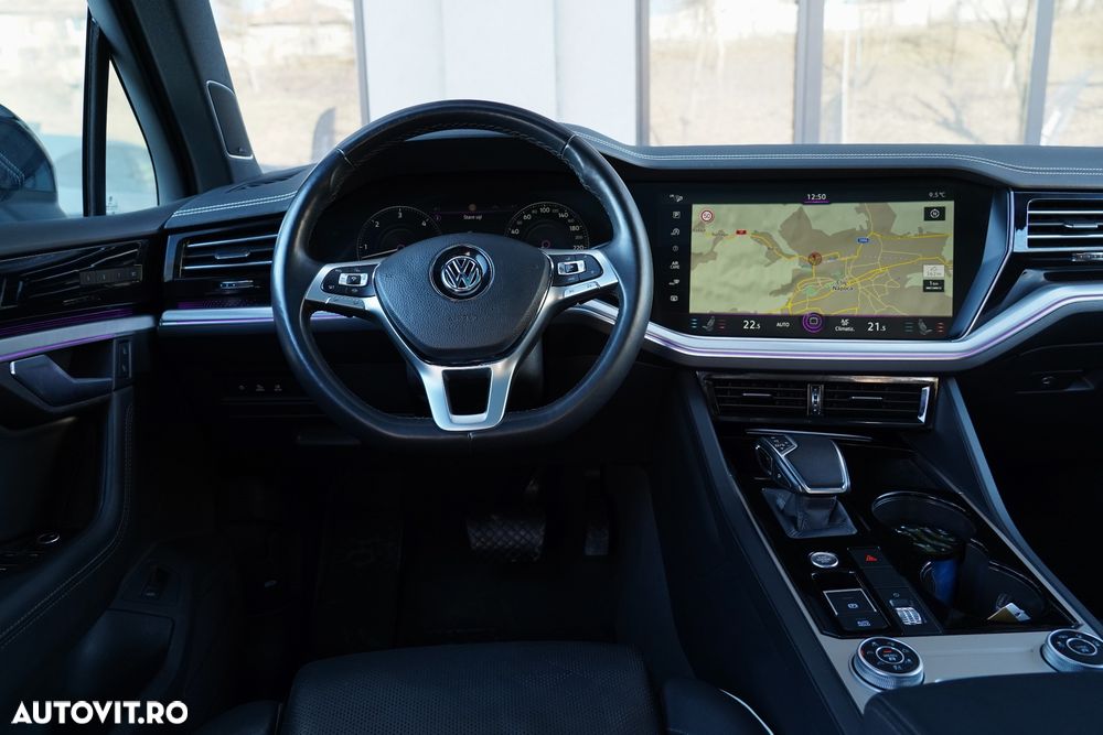 Volkswagen Touareg 3.0 V6 TDI 4Motion DPF Automatik R-Line - 16