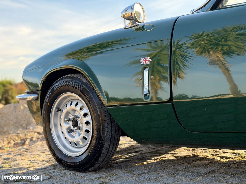 Triumph Spitfire - 12