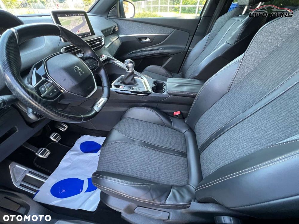Peugeot 5008 - 17