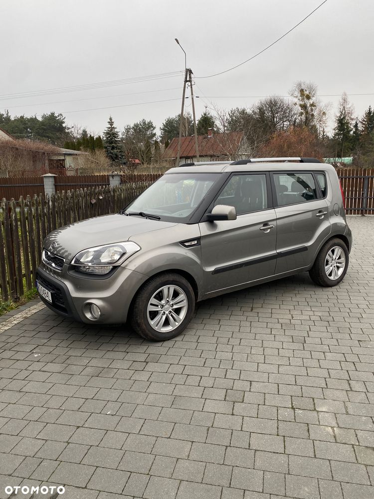 Ford Fiesta 1.6 Trend - 1