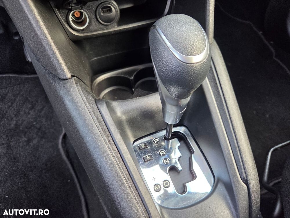 Peugeot 208 PureTech 110 Stop & Start EAT6 Allure - 31