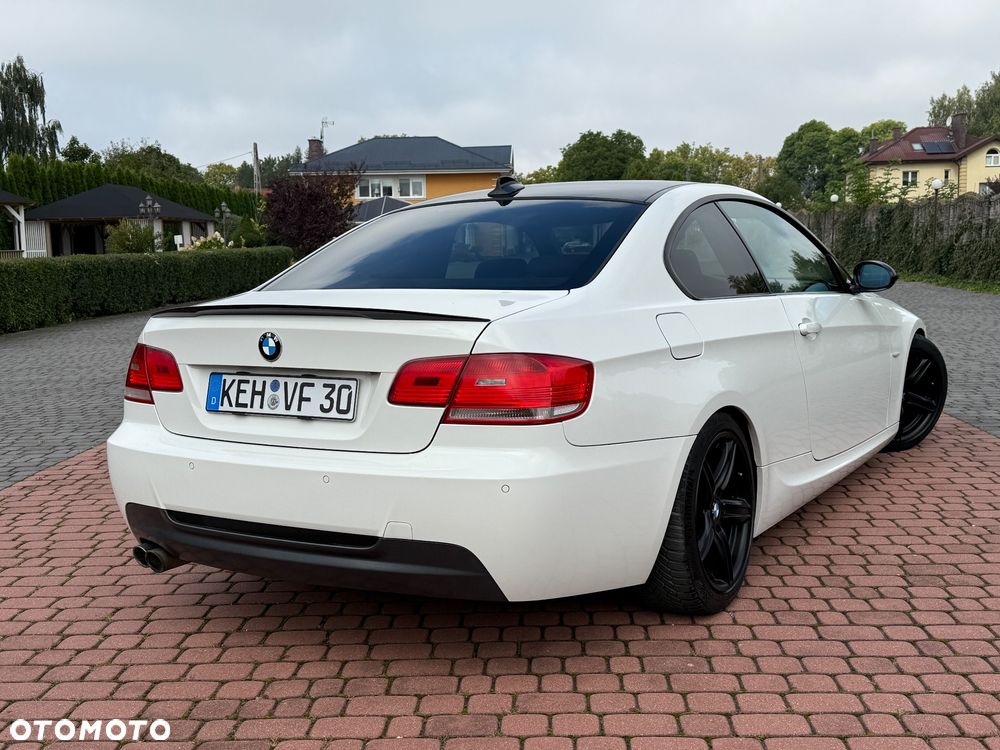 BMW Seria 3 330d Coupe M Sport Edition - 2