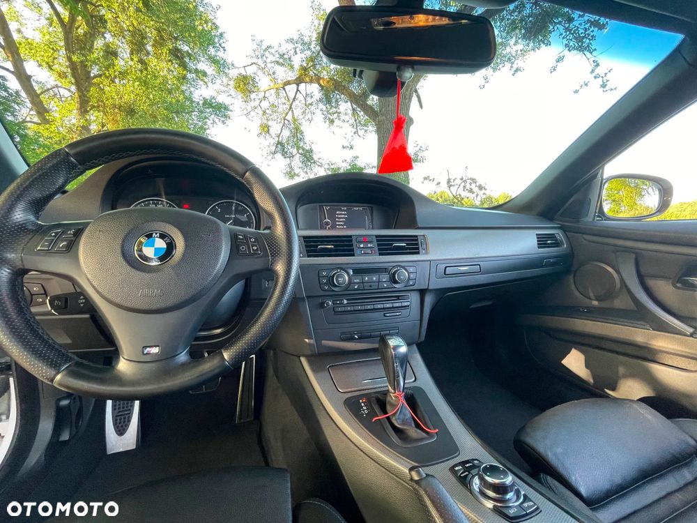 BMW Seria 3 320d M Sport Edition - 18