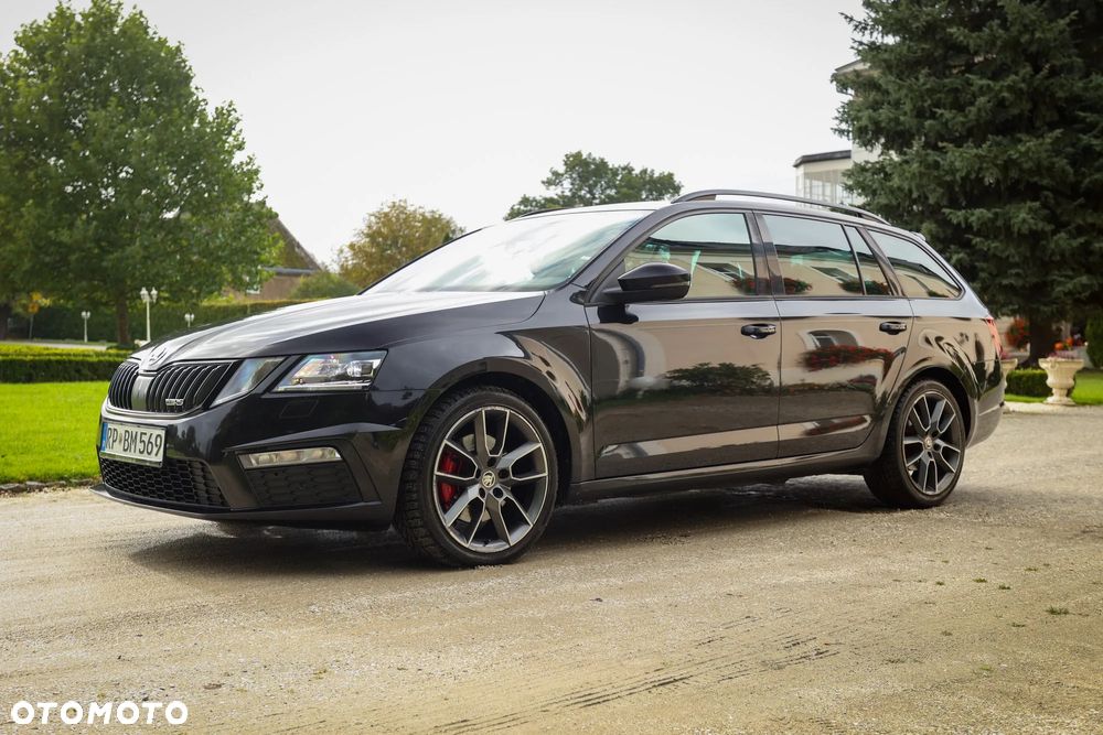 Skoda Octavia 2.0 TDI RS DSG - 5