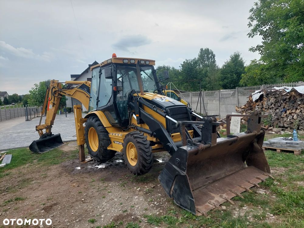 Caterpillar 428D - 1