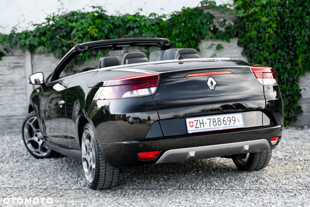 Renault Megane TCe 180 GT - 10