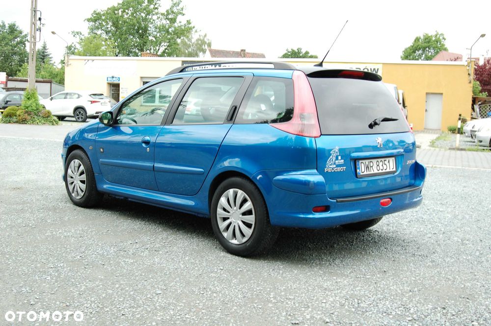 Peugeot 206 - 4