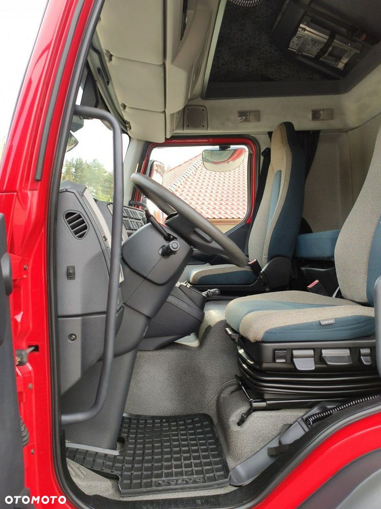 Volvo FL12.240 E6 Firana Tył Drzwi Dach Zsuwany Bogato Wyposażony !!! - 21