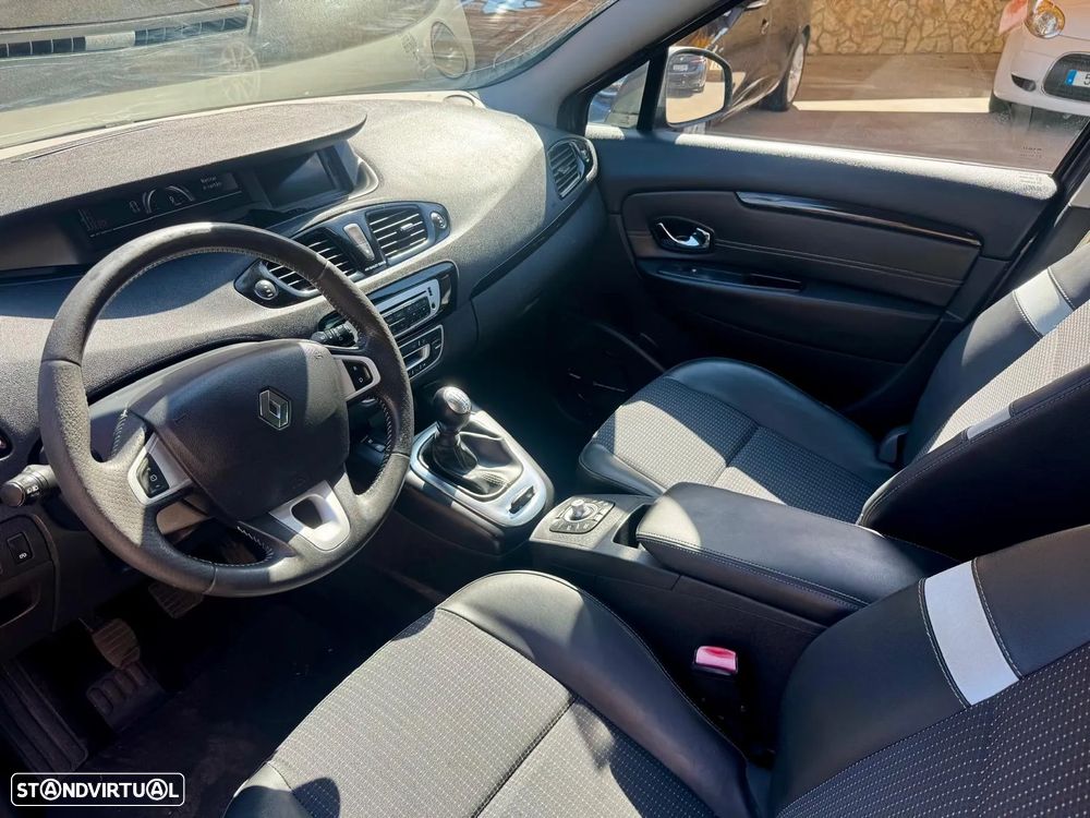 Renault Grand Scénic Energy dCi 110 S&S Bose Edition - 9