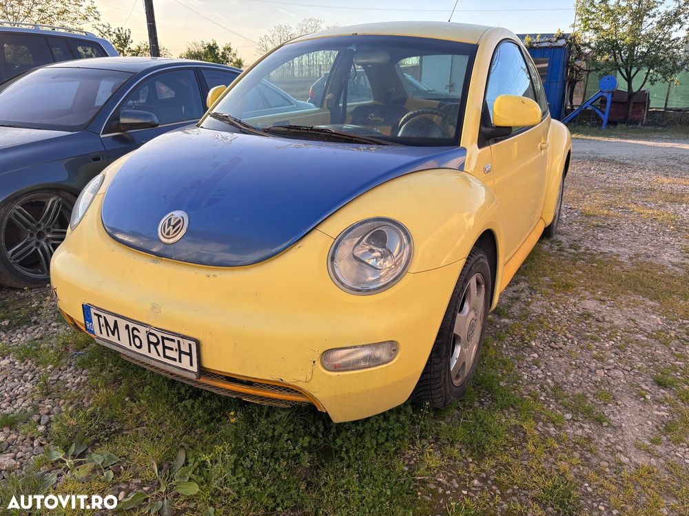 Volkswagen New Beetle - 2