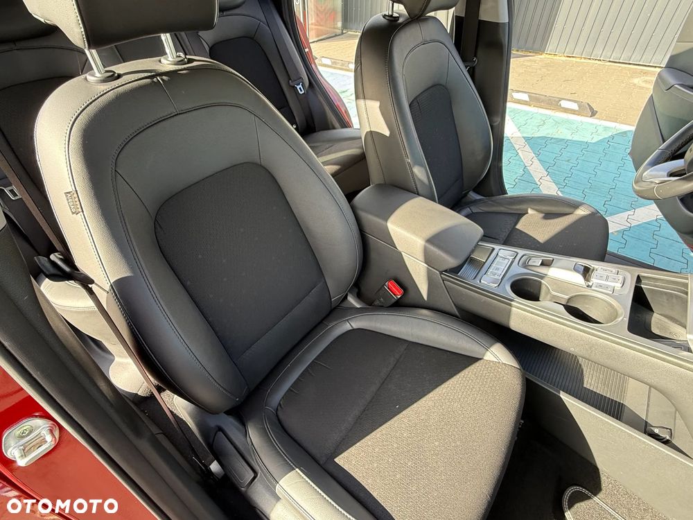 Hyundai Kona Select - 14