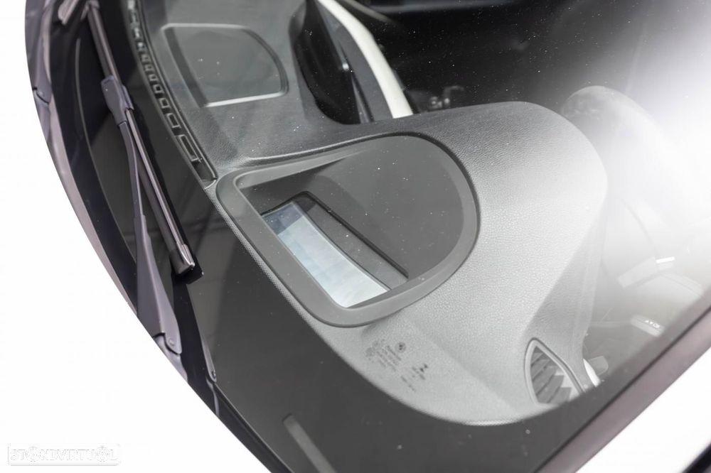 BMW 320 d Aut. Sport Line - 14