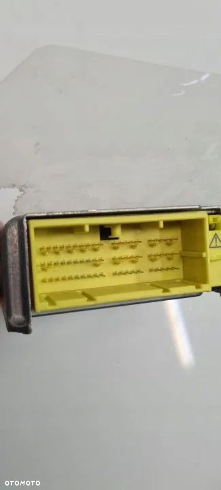 SENSOR PODUSZEK AIRBAG TOYOTA RAV4 III 2.2 D4D - 6