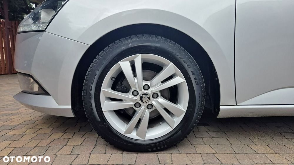 Skoda Fabia 1.0 TSI Ambition - 12