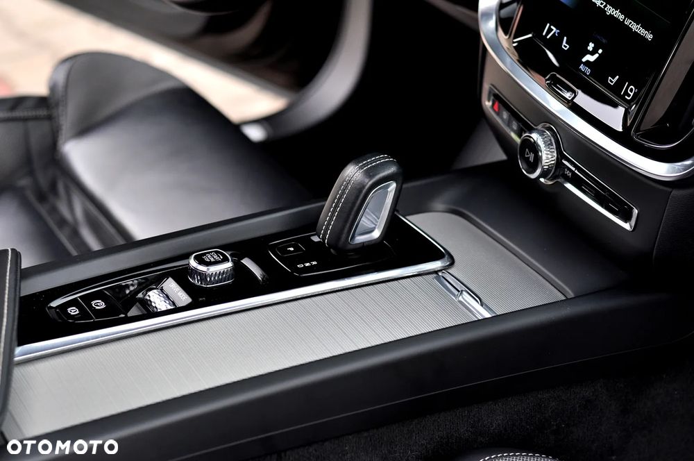 Volvo V60 B3 B Geartronic RDesign - 19