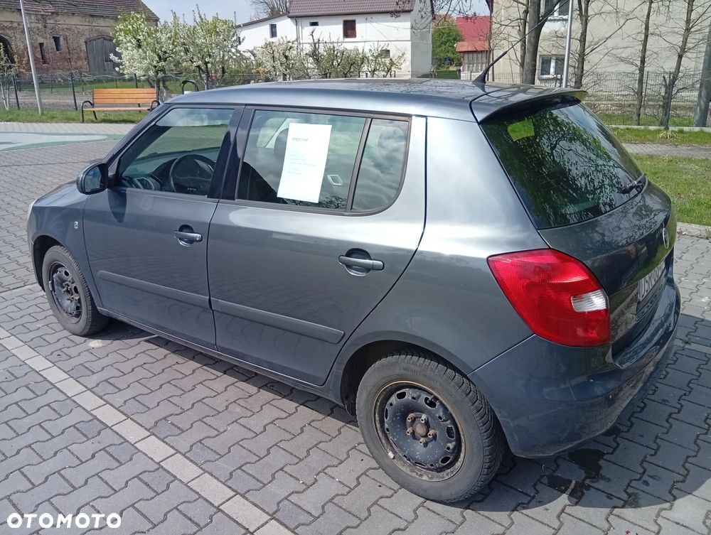 Skoda Fabia 1.4 16V Ambiente - 7