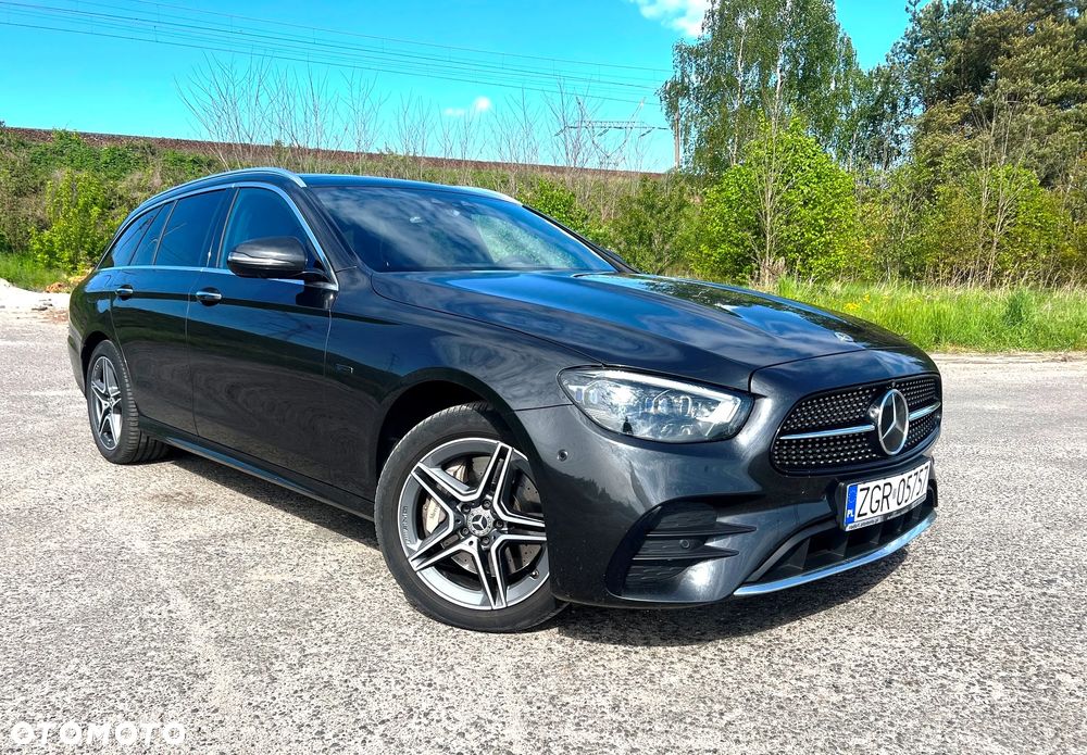 Mercedes-Benz Klasa E 300 de 4Matic 9G-TRONIC AMG Line - 1
