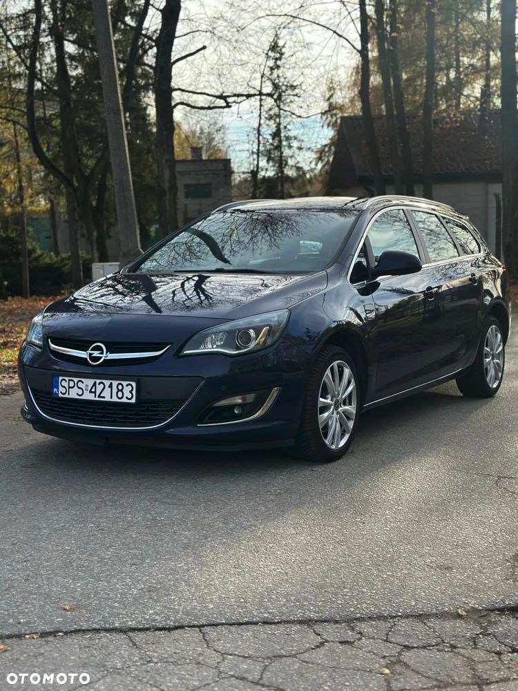 Opel Astra 1.7 CDTI Cosmo - 1