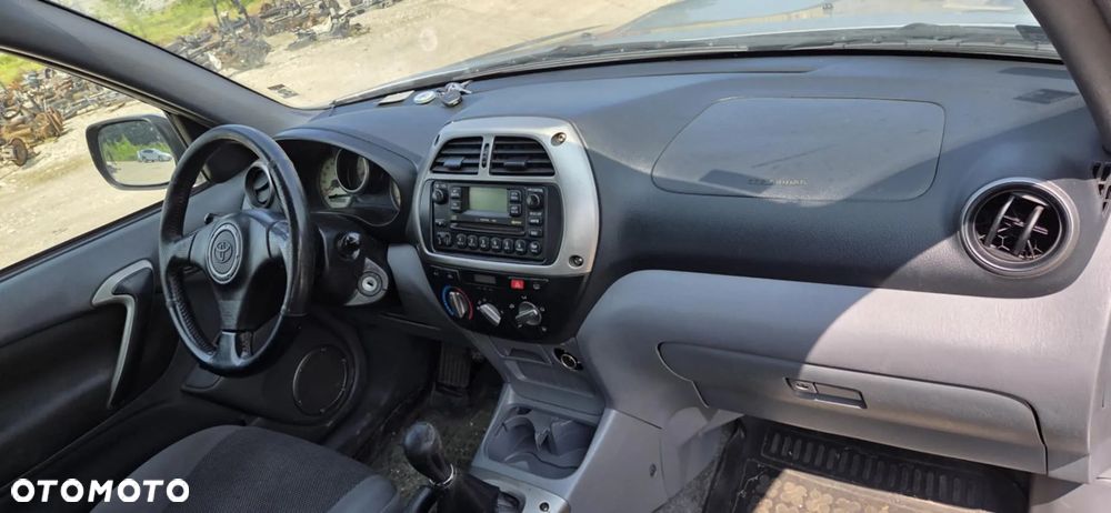 TOYOTA RAV4 RAV 4 II 2,0 D4D rozrusznik - 9