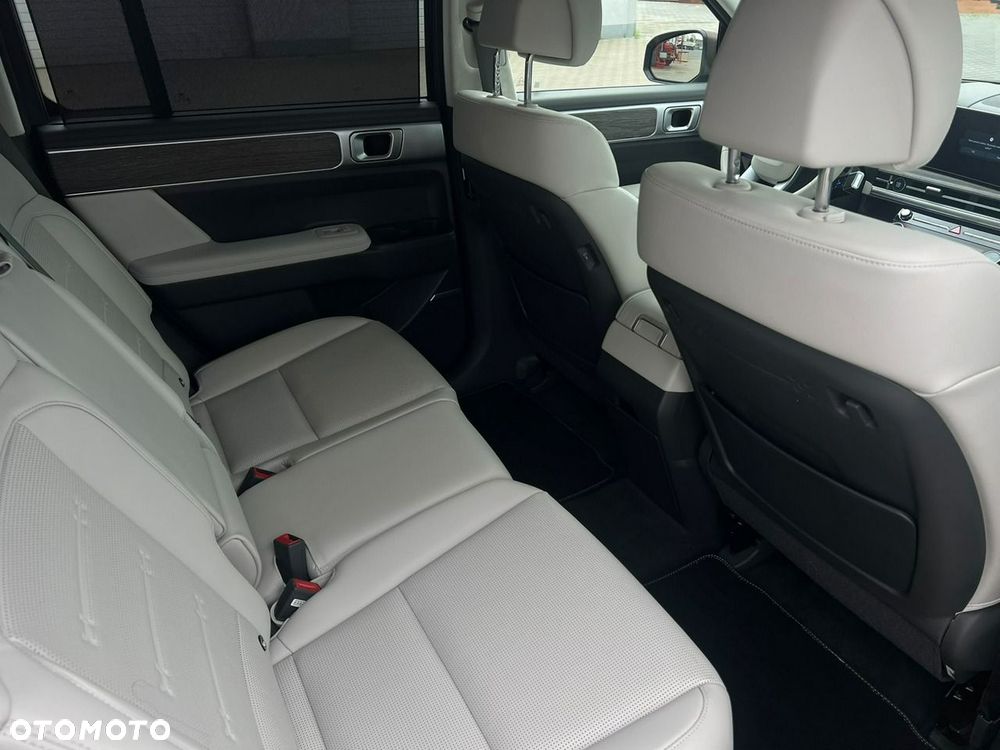 Hyundai Santa Fe 1.6 T-GDI HEV Platinum 4WD - 18