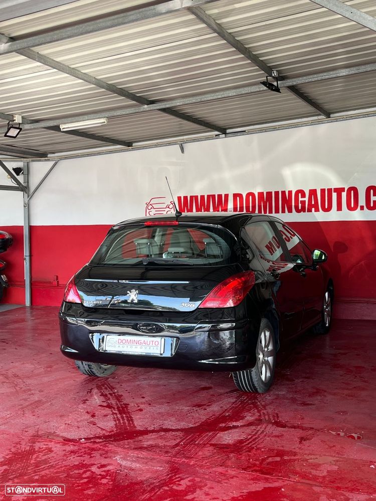 Peugeot 308 1.6 HDi Executive - 7