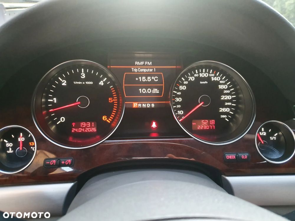 Audi A8 4.2 TDI Quattro - 23