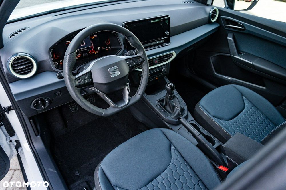 Seat Arona - 13