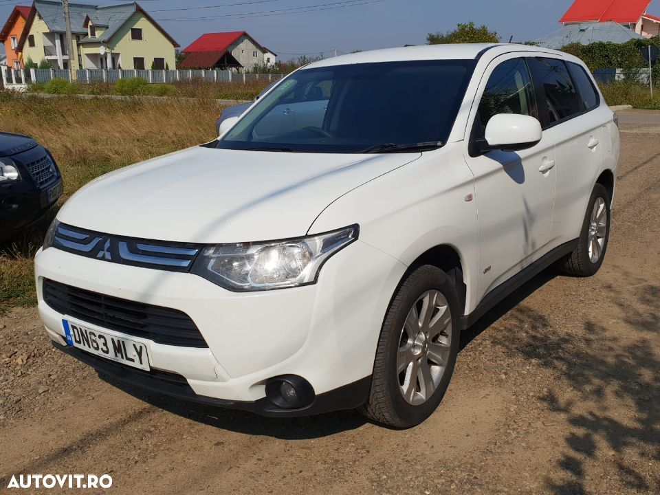 Dezmembrez Mitsubishi Outlander 3 2012-2016 motor 2.2di-d 115kw 150cp cod 4n14 cutie de viteze 6 trepte 4X4 usa portiera stanga dreapta fata spate planetara fuzeta dezmembrari - 3