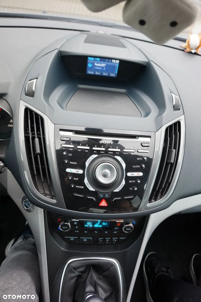 Ford Grand C-MAX - 17