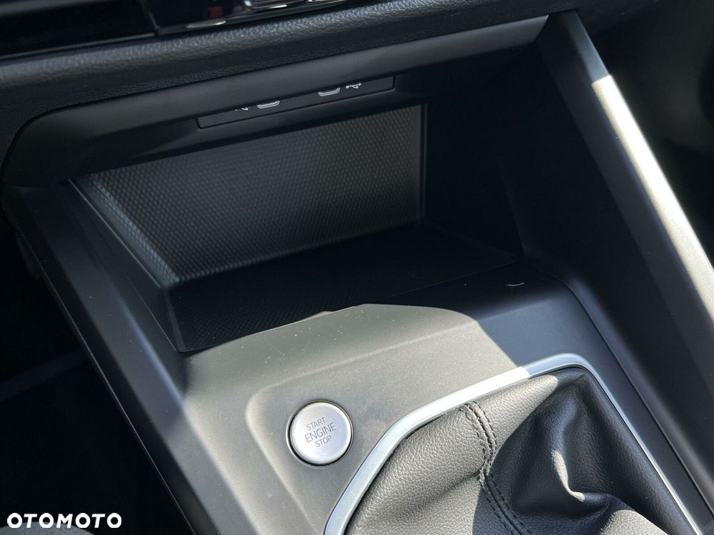 Volkswagen Golf VIII 1.0 TSI - 26